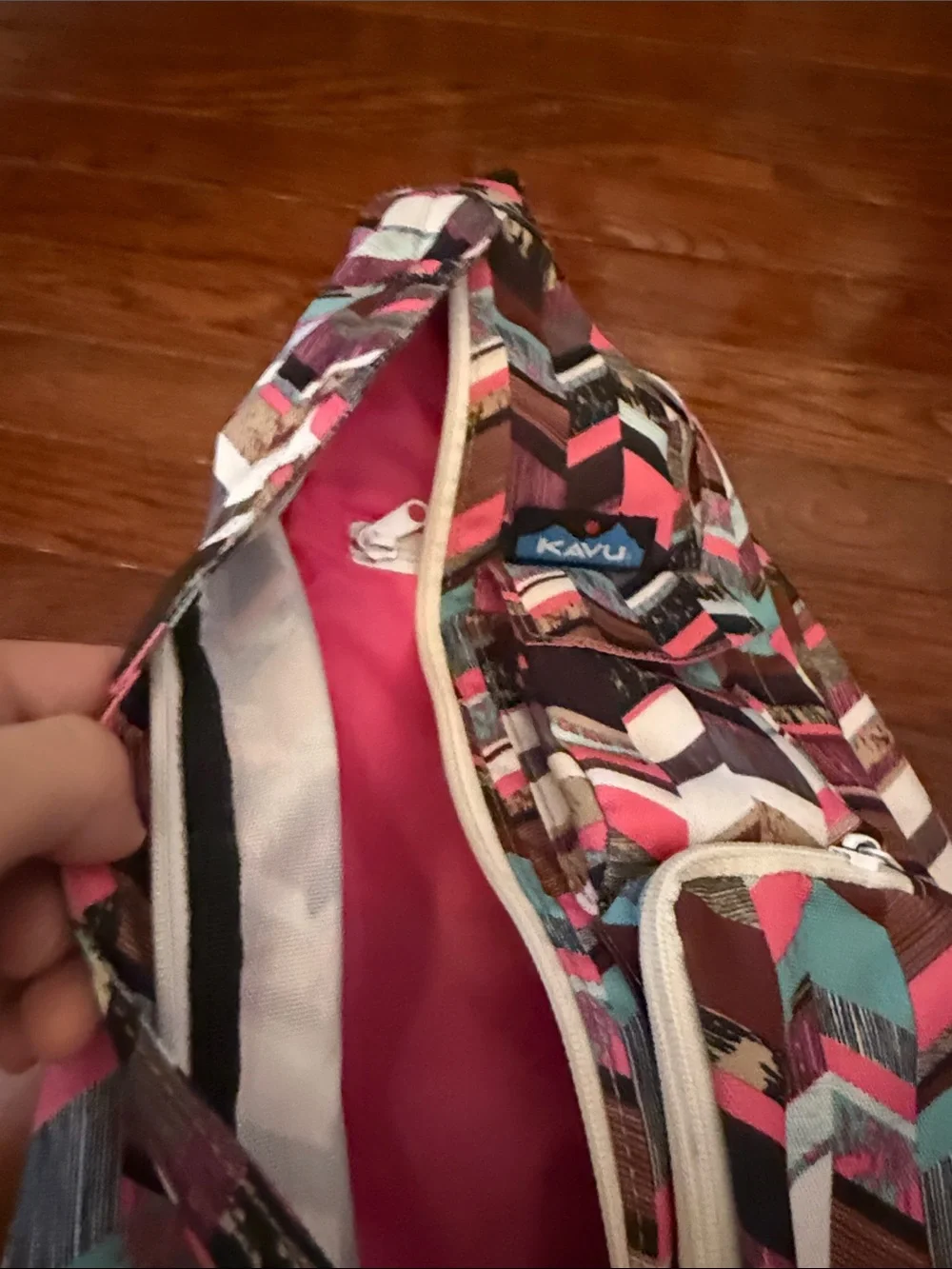 Kavu vibrant chevron
